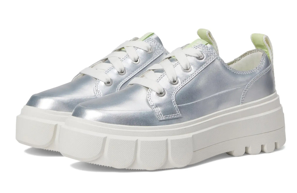 Sorel 7 Caribou Chunky Metallic Leather Platform Sneakers $150 Silver Shoes
